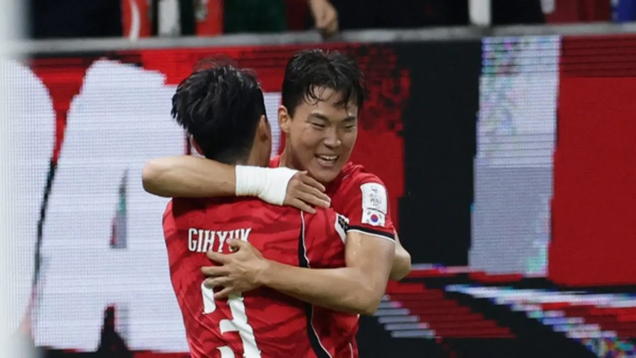 'Kép phụ' của Son Heung-min gây sốt sau cơn sốt