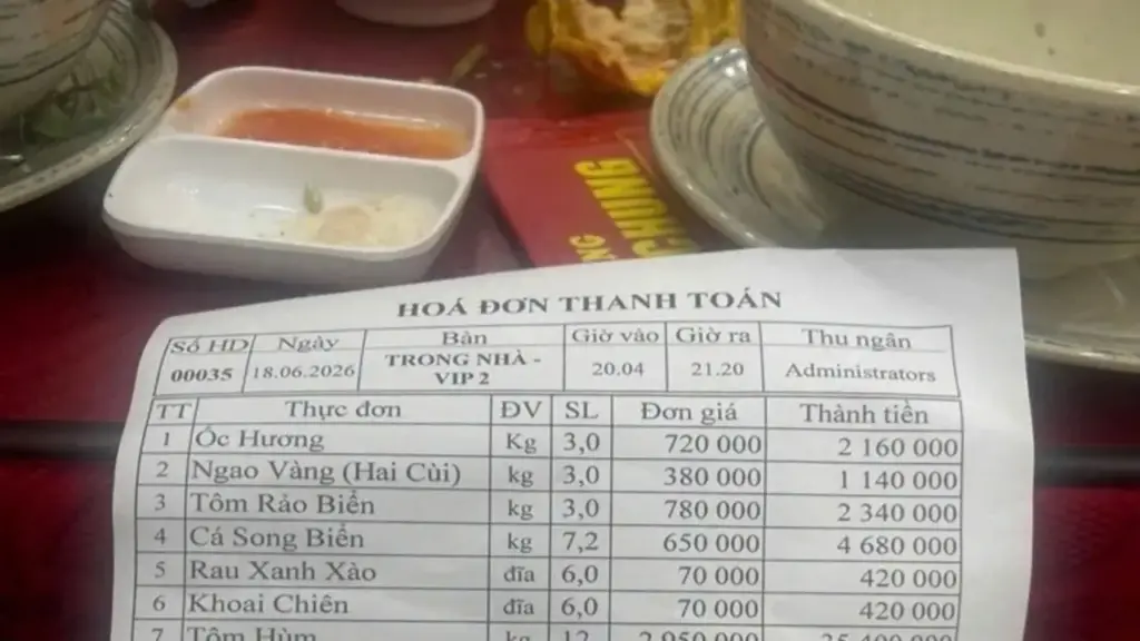Khách gỡ bài sau vụ hóa đơn bữa ăn hơn 50 triệu đồng ở Quảng Ninh
