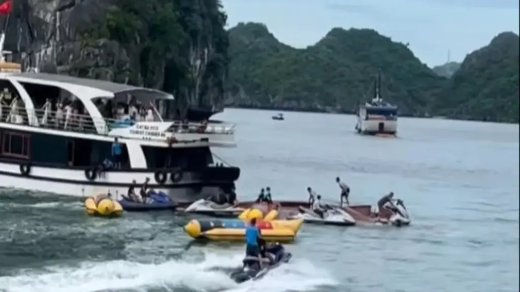 Khẩn trương điều tra vụ lật tàu du lịch trên vịnh Lan Hạ