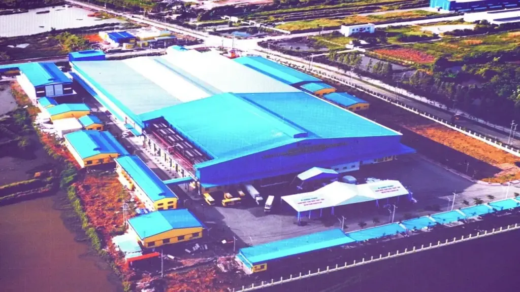 Khánh thành nhà máy chế biến tôm, tạo việc làm cho 5.000 lao động