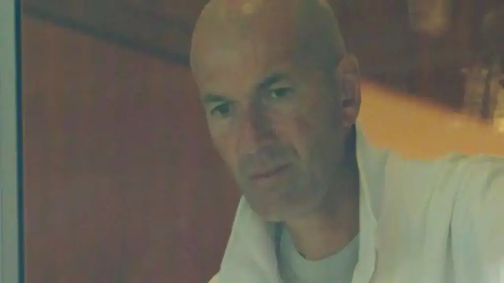Khoảnh khắc Zidane xem con trai đấu Argentina gây sốt: Bất lực trước tài năng của Messi