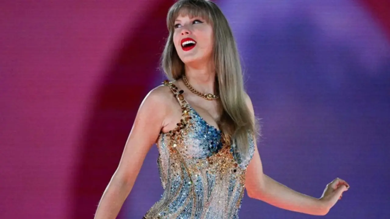 Khối tài sản của Taylor Swift tăng vọt, vượt mặt Rihanna