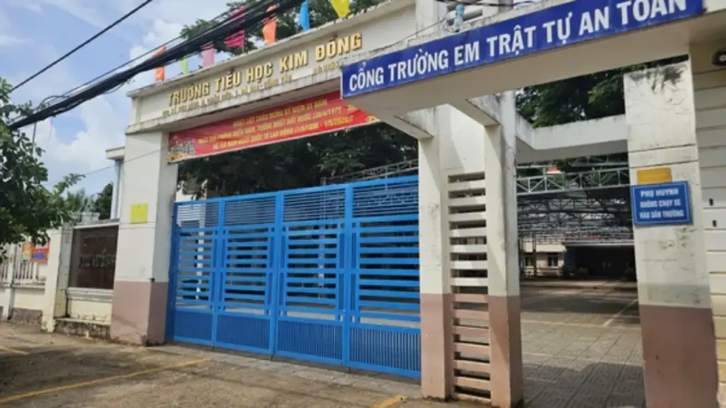 Không dạy nhưng vẫn nhận tiền đứng lớp, một hiệu trưởng tại TP.HCM bị kỷ luật