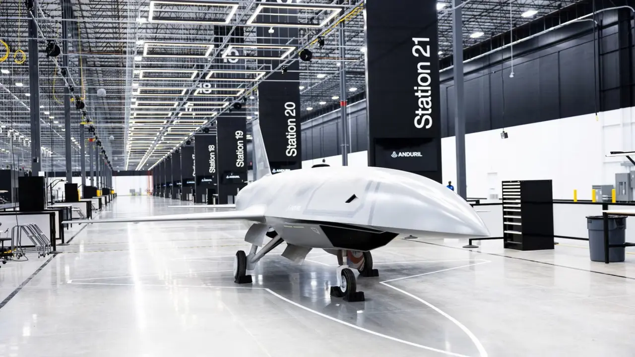 Không quân Mỹ chi 10 tỉ USD mua phi đội drone hỗ trợ máy bay chiến đấu