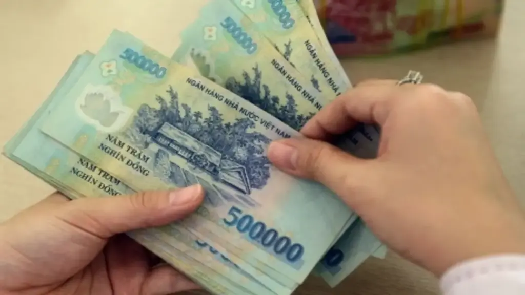 'Kiếm tiền đẹp nhất 28-39 tuổi, 45 về hưu'