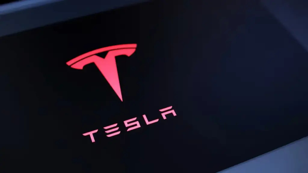 Kiện Tesla 1 triệu USD, cáo buộc xe 'tự lái' tông chết người