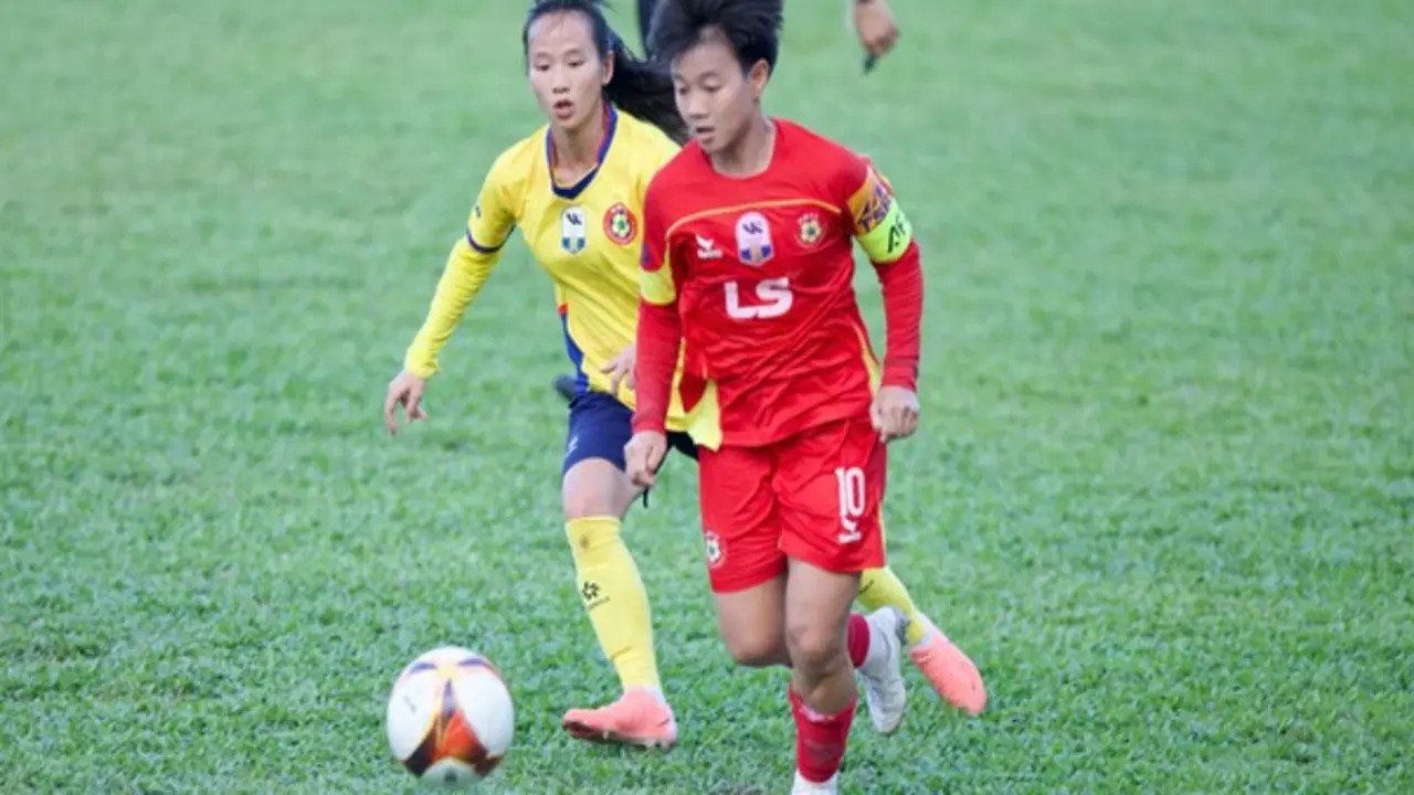 Lần đầu giải nữ Việt Nam đá thể thức hấp dẫn như V-League, đội TP.HCM I ra quân tưng bừng