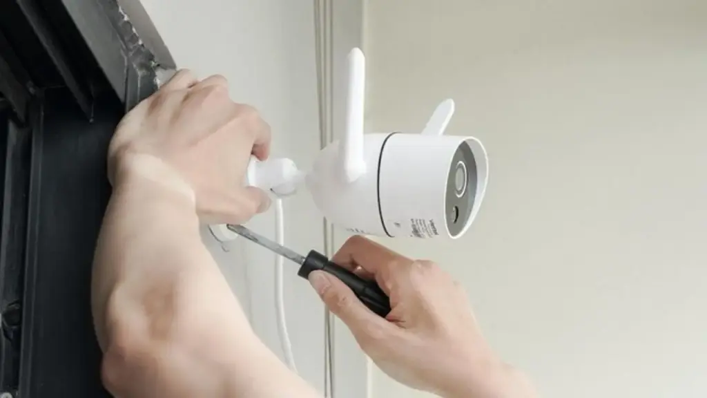 'Lắp camera giám sát con thể hiện sự bất lực của cha mẹ'