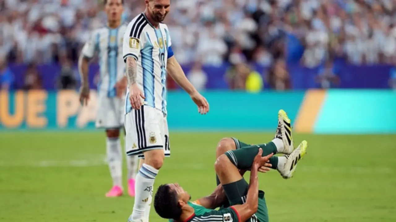 LĐBĐ Algeria nhắc tên Messi, bất ngờ gửi đơn khiếu nại lên FIFA sau trận thua Argentina