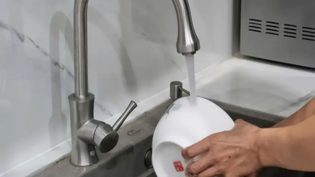 Lịch cúp nước 8 phường ở TP.HCM từ tối nay 15.6