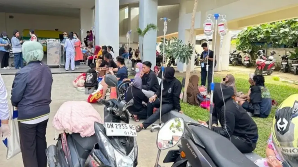 Liên tiếp động đất mạnh xảy ra ở Trung Quốc, Indonesia