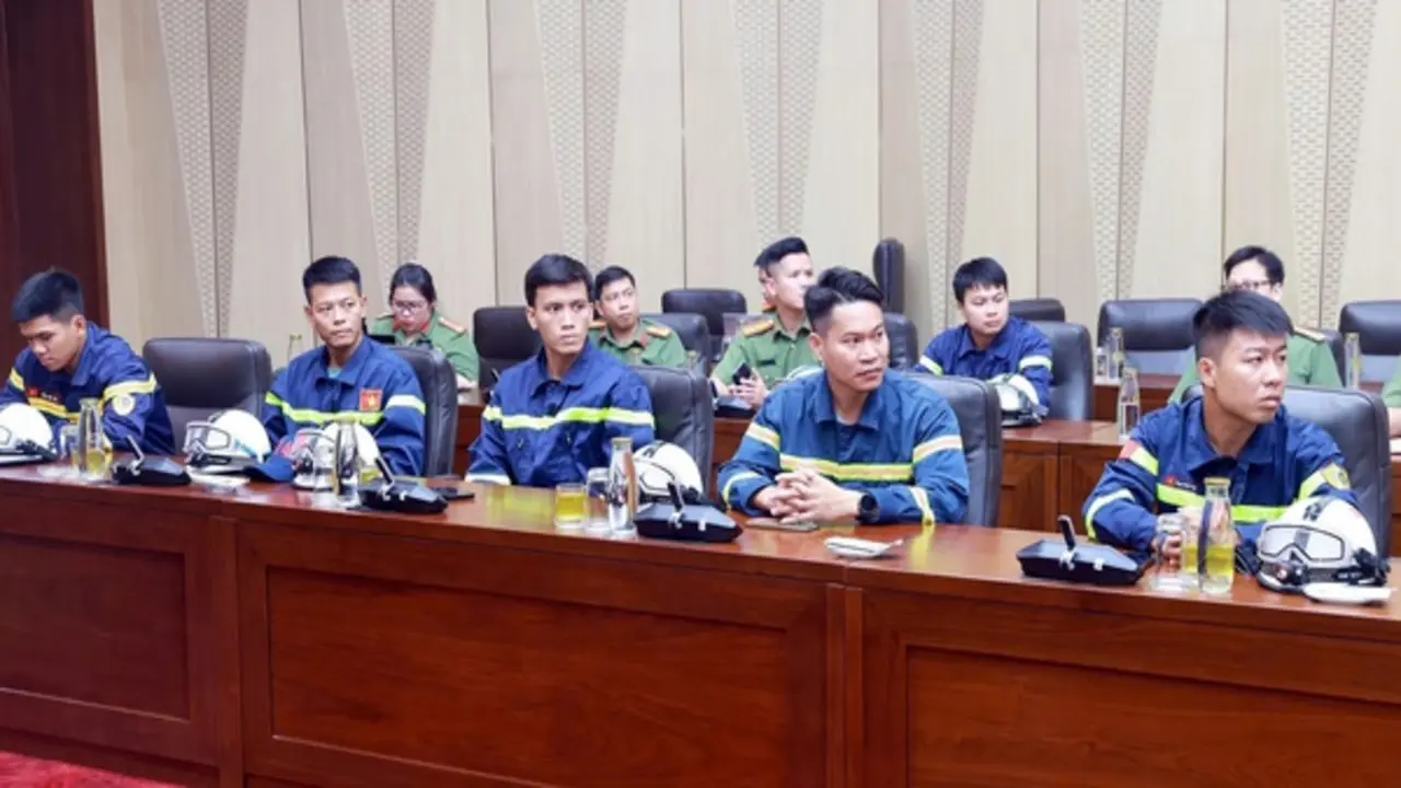 Lực lượng cứu hộ cứu nạn Bộ Quốc phòng, Bộ Công an xuất quân hỗ trợ Venezuela