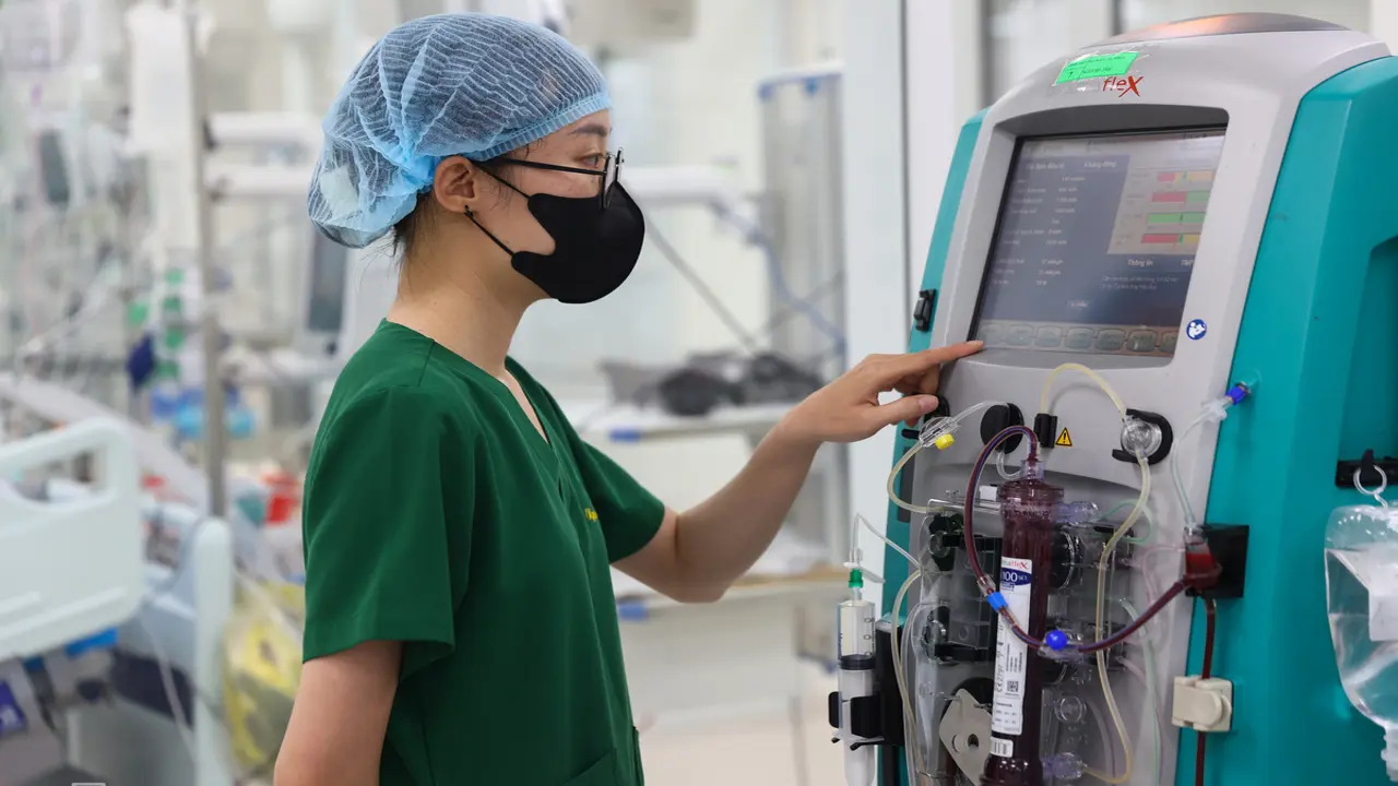 Lương bác sĩ cao nhất 20 triệu đồng từ 1/7