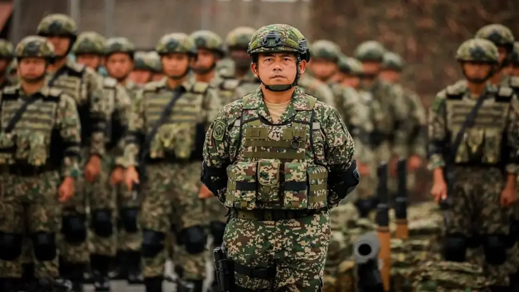 Malaysia huy động cựu quân nhân đối phó bạo lực học đường