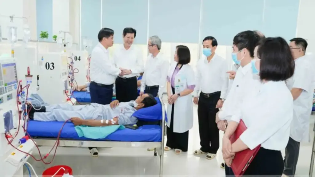 Mang dịch vụ y tế chất lượng cao đến người dân vùng khó khăn