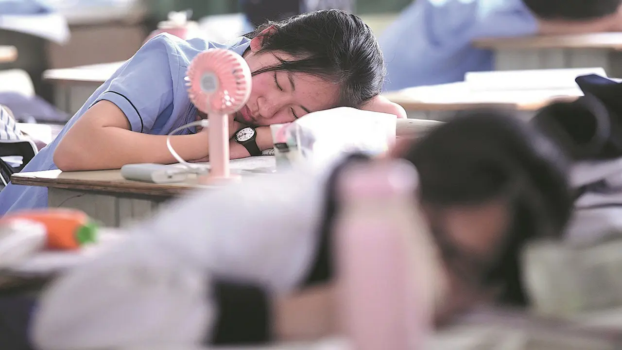 Mất ngủ tuổi 20