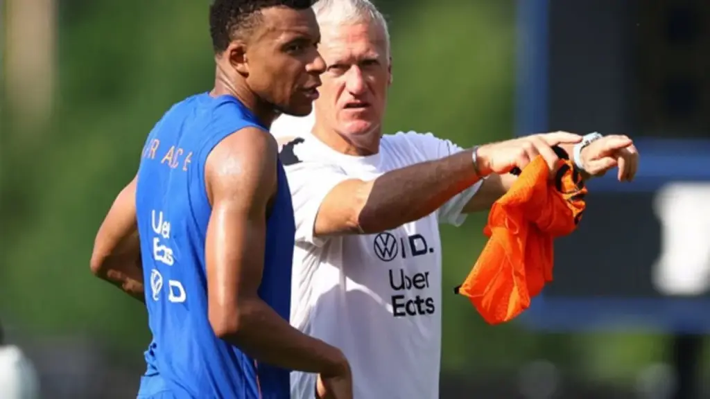 Mbappe bất ngờ 'né' họp báo trước trận gặp Senegal, đội tuyển Pháp đưa lý do khó tin