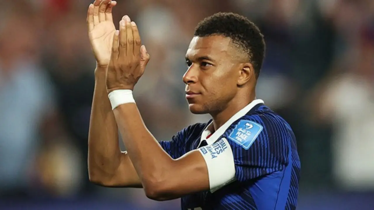 Mbappe đe dọa kỷ lục của Messi