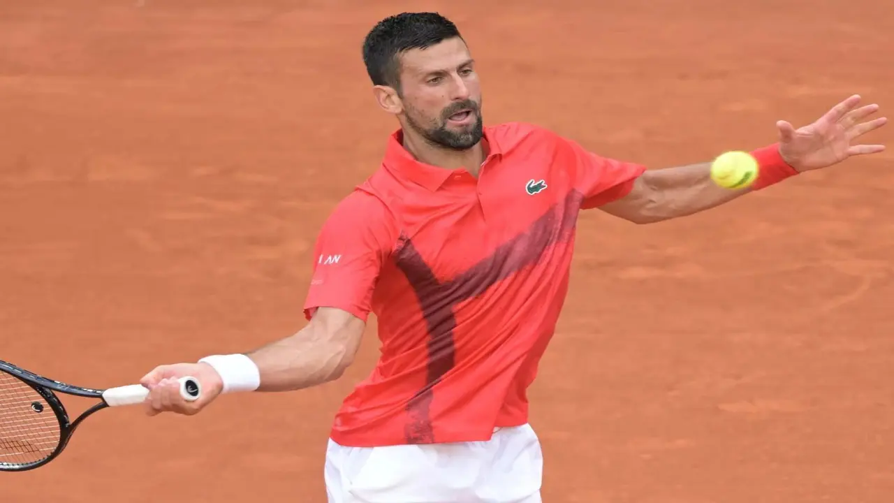 Medvedev đẩy Djokovic xuống vị trí số 8 thế giới