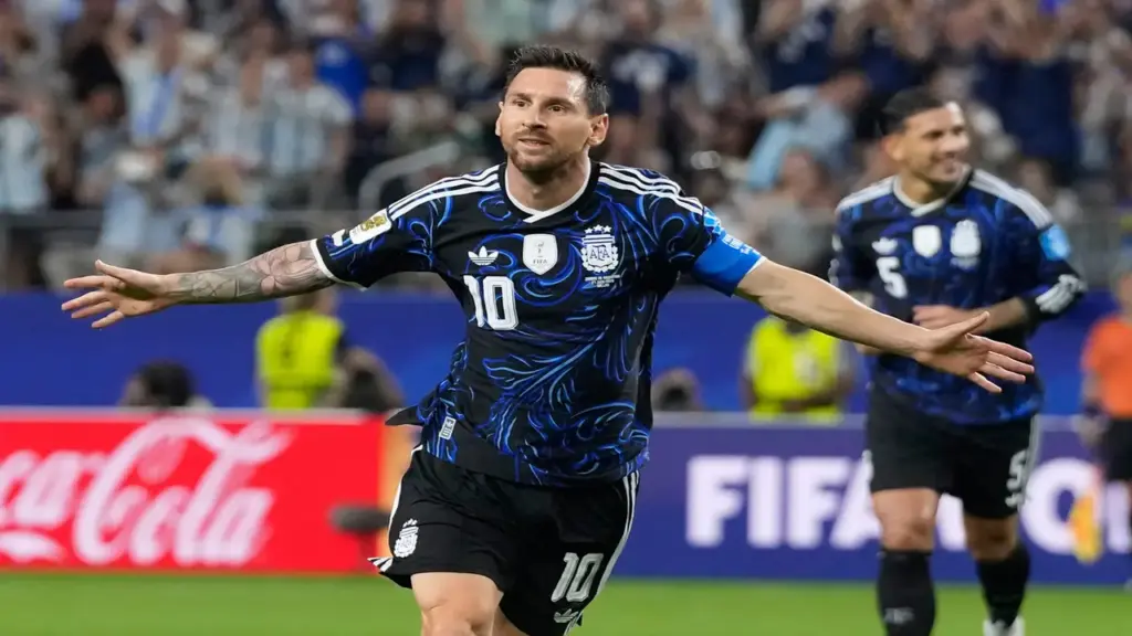 Messi, Mbappe, Haaland vào đội hình hay nhất vòng bảng World Cup
