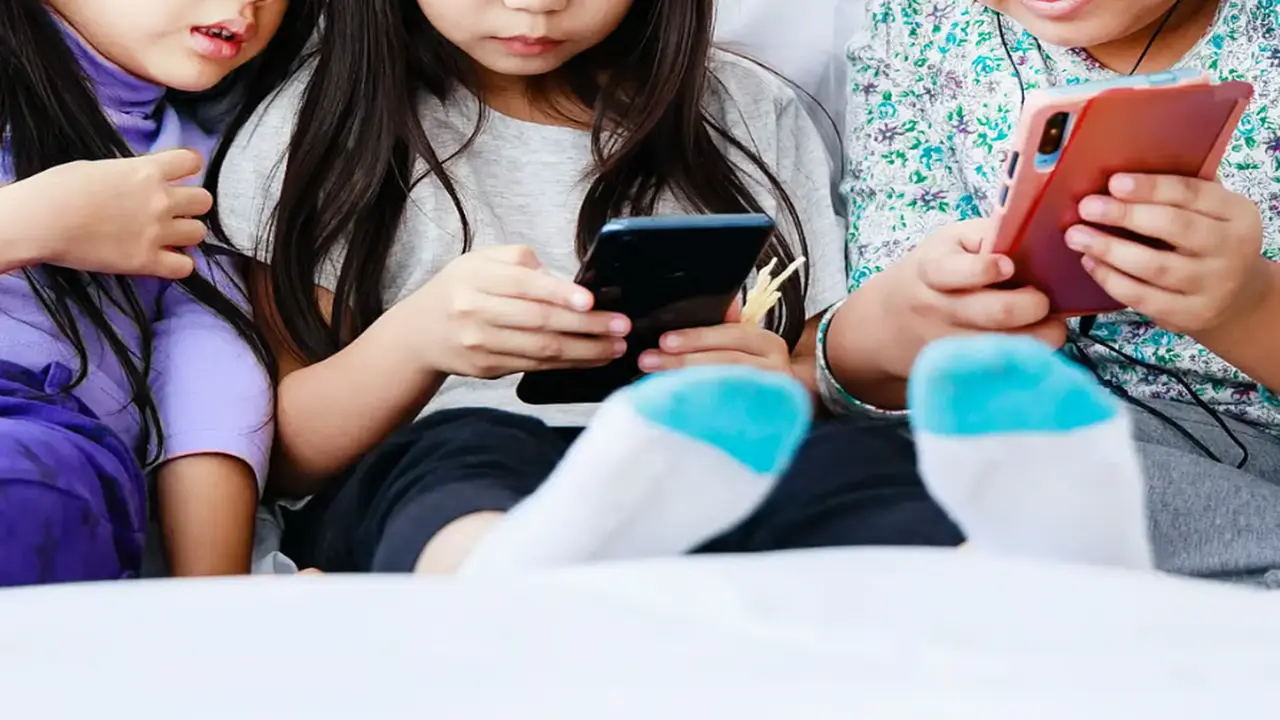 Meta, TikTok, Snapchat, YouTube chi 27 triệu USD dàn xếp vụ kiện gây hại học sinh