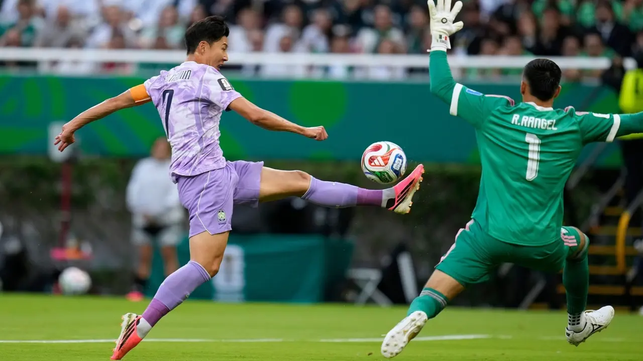 Mexico 0-0 Hàn Quốc (Hết H1): Lee Kang-in muốn đối thủ im lặng