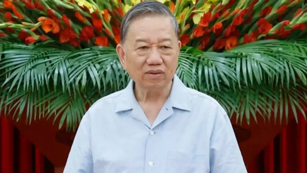 Mọi chính sách phát triển phải hướng đến nâng cao đời sống vật chất, tinh thần của nhân dân