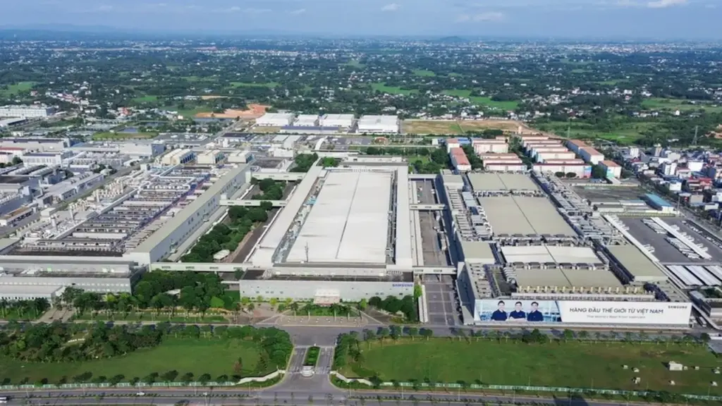 Mua điện trực tiếp qua lưới quốc gia: Cột mốc mới của năng lượng xanh