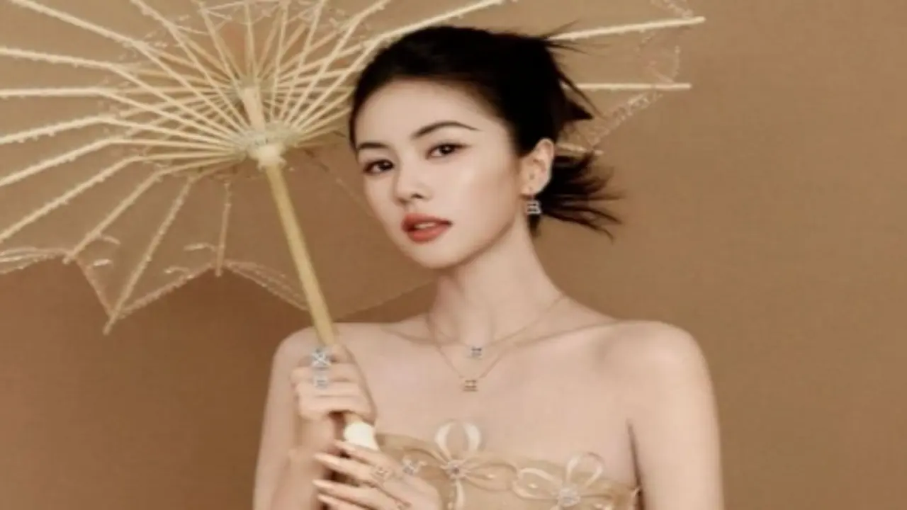 Mỹ nhân Trung Quốc lao đao vì tin đồn được đại gia hơn 21 tuổi “chống lưng”