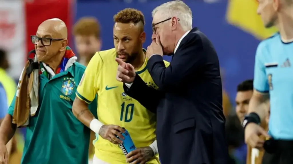 Neymar không có cơ hội, HLV Ancelotti làm điều bất ngờ kể từ khi dẫn dắt Brazil