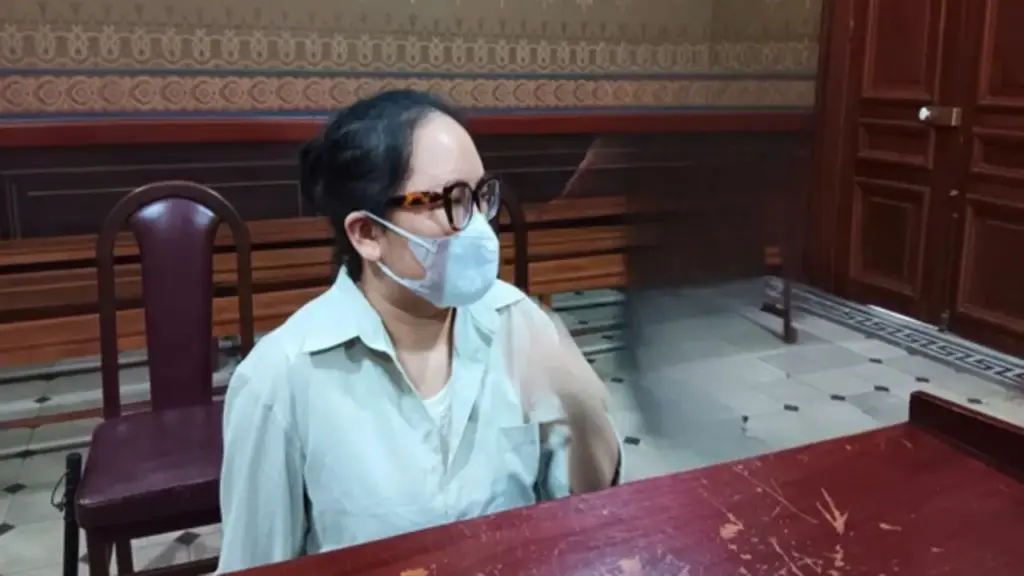 Ngã ngửa với chiều lừa đảo đánh vào nỗi sợ hãi của "nữ quái" 9X