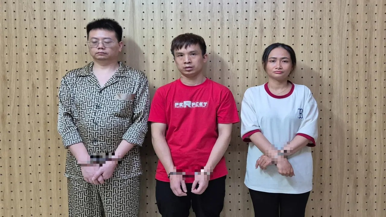 Ngăn chặn nhóm 42 người Trung Quốc lập ổ lừa đảo trên mạng tại TP.HCM