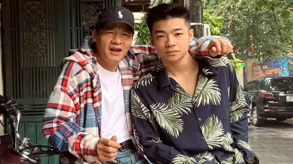 Nghệ sĩ Võ Hoài Nam làm thơ khuyên con trai