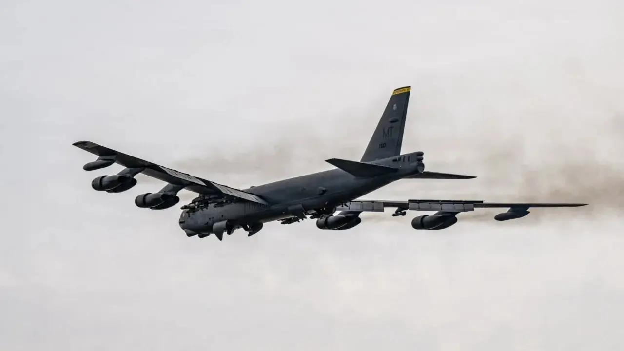 Nghịch lý của không quân Mỹ với oanh tạc cơ B-52