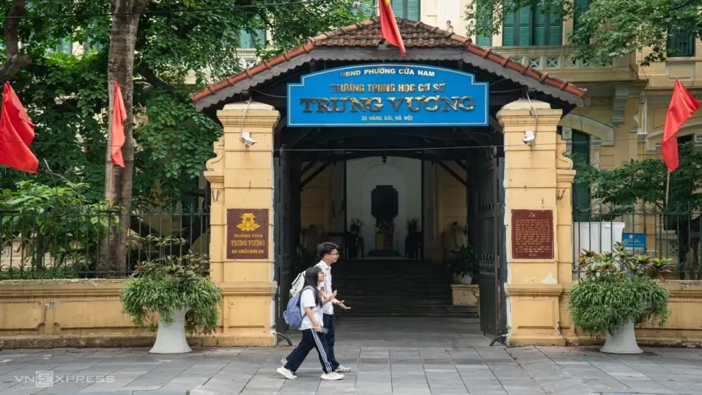 Ngôi trường 109 tuổi ở Hà Nội từng là trụ sở Bộ Quốc phòng