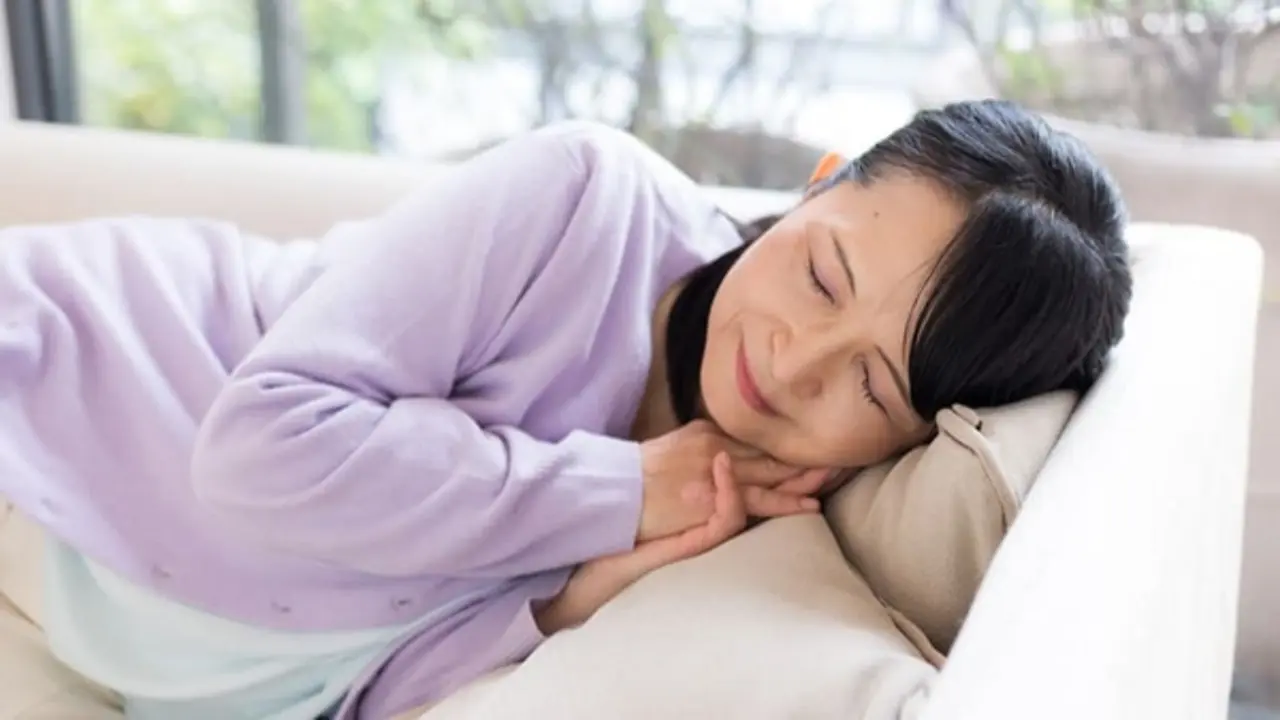 Người lớn tuổi ngủ trưa vào lúc nào tốt nhất?
