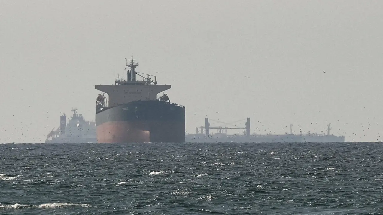 Nguồn cung dầu khí khó giải tỏa ngay sau thỏa thuận Mỹ - Iran