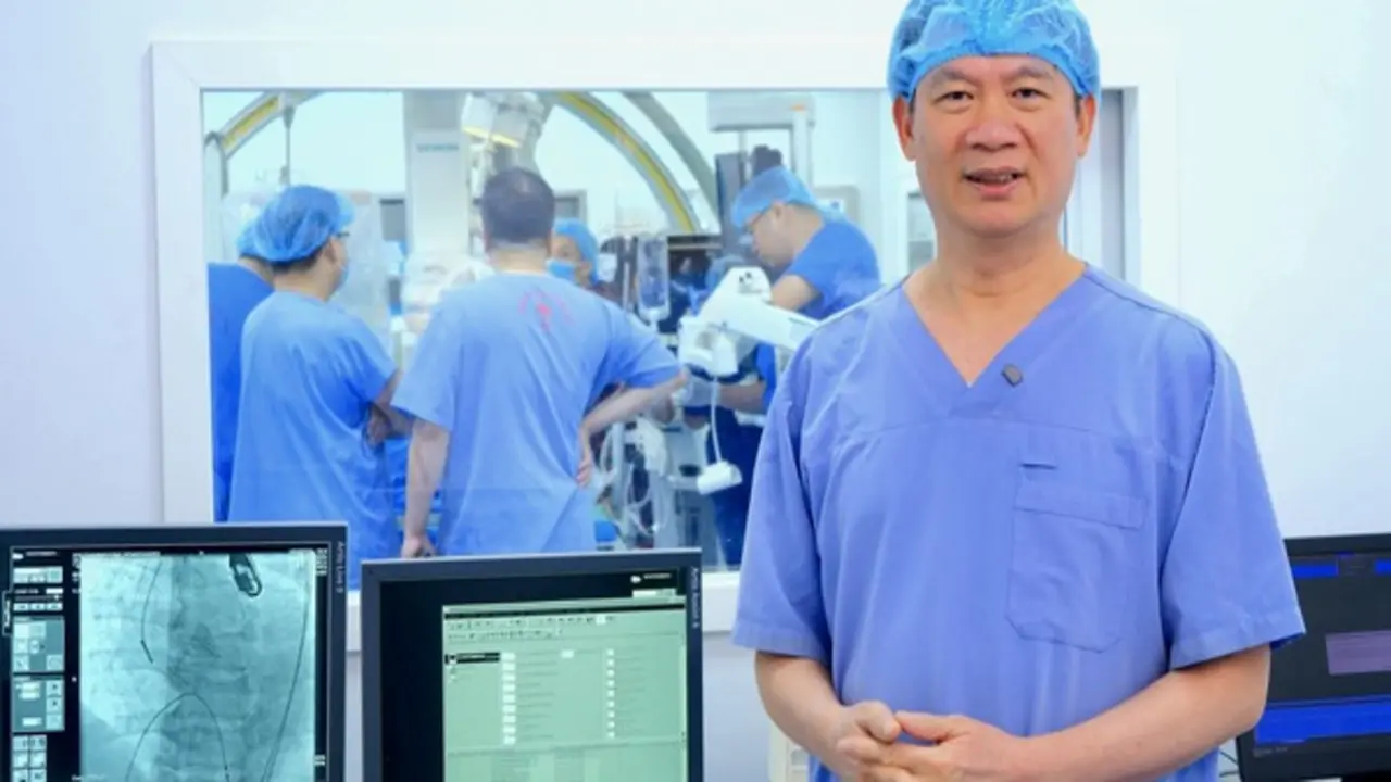 Nguy cơ nhồi máu cơ tim do cảm xúc mạnh từ những trận bóng kịch tính