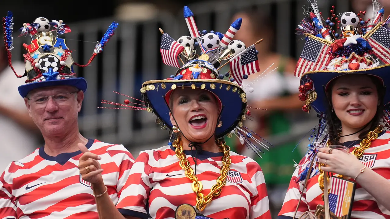 Nhà hàng Việt ở Houston kỳ vọng đón sóng từ CĐV World Cup