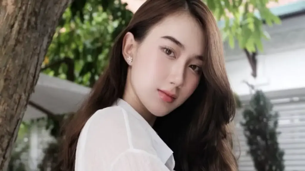 Nhan sắc thanh thuần, trong trẻo của nữ diễn viên đang gây sốt màn ảnh VTV