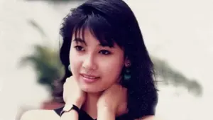 Nhan sắc thời trẻ của Hà Kiều Anh