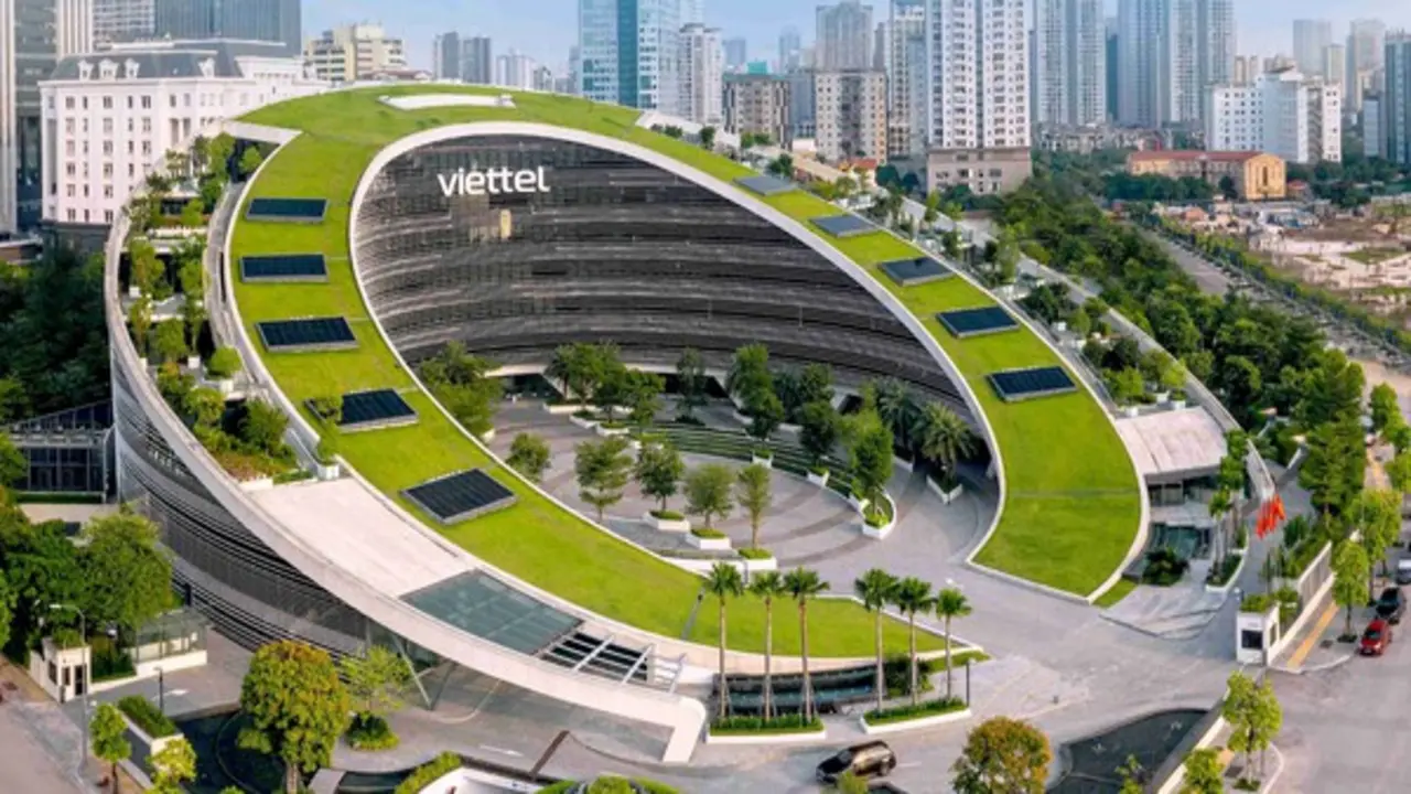 Nhân viên công ty mẹ Viettel thu nhập bình quân gần 54 triệu đồng/tháng