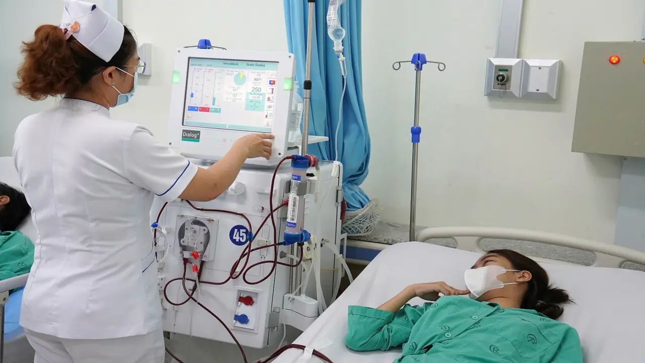 Nhiều cơ sở lọc thận quá tải, bệnh nhân phải 'chạy cấp cứu'