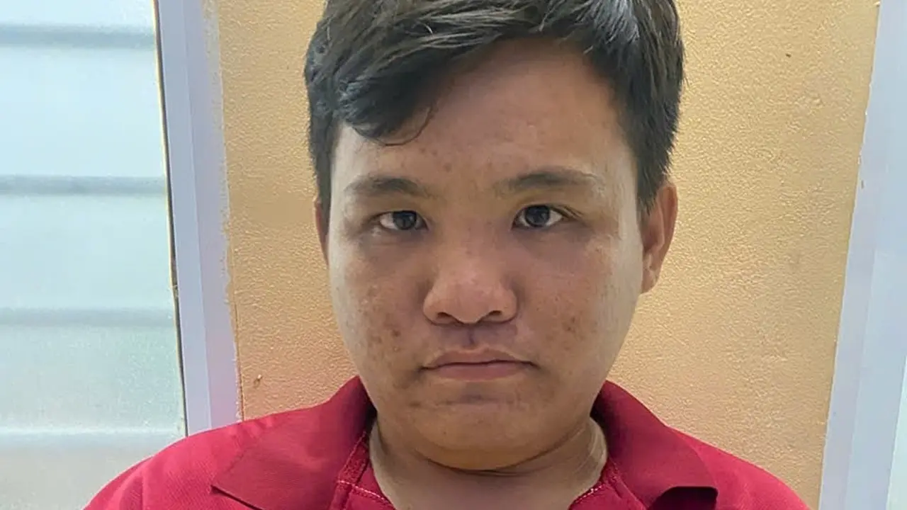 Nhiều lần xâm hại bé gái hàng xóm 7 tuổi