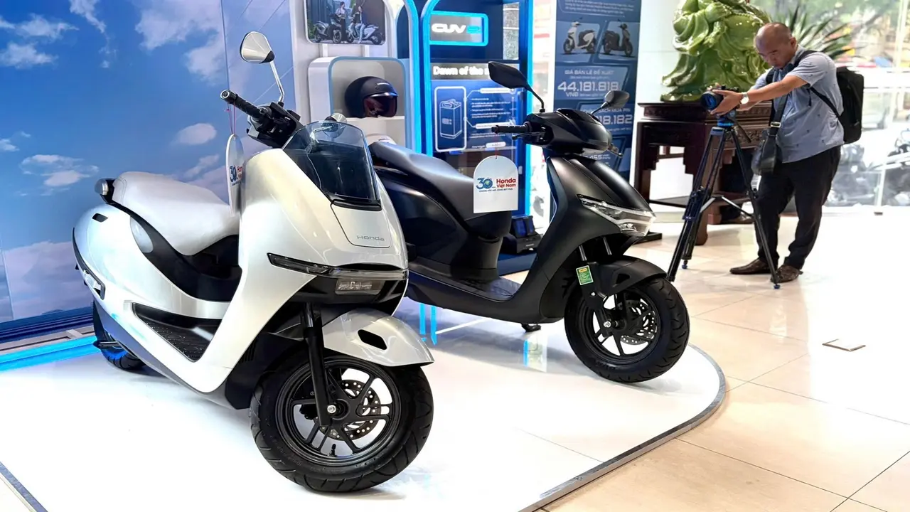 Những lưu ý trên hai xe máy điện mới mở bán của Honda Việt Nam