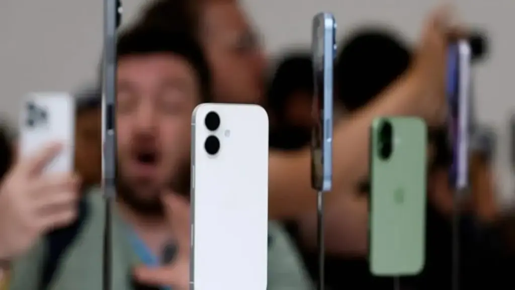 Những smartphone có thể vượt qua sức hút của iPhone 17