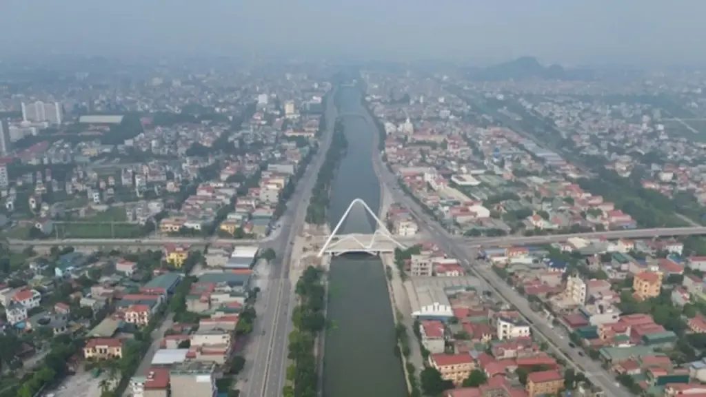 Ninh Bình: Đề nghị cấp cho mỗi thôn, tổ dân phố một bộ máy tính