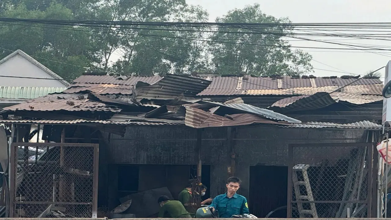 Nổ lớn ở vựa thu mua phế liệu khiến 2 người tử vong ở Đồng Nai