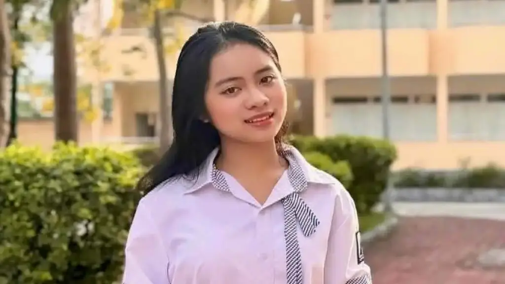 Nữ sinh lớp 11 đạt điểm SAT tuyệt đối sau ba lần thi