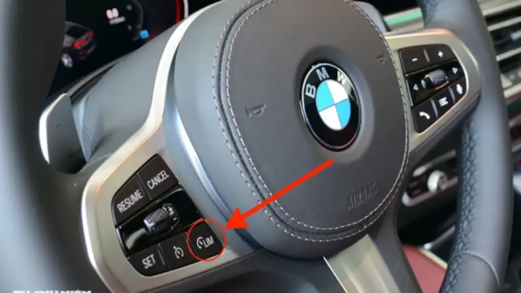 Nút LIM tích hợp trên vô-lăng ô tô dùng để làm gì, có khác Cruise Control?